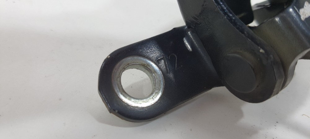 Dobradiça Porta Traseira Esquerda Toyota Etios Sedan 2014 5