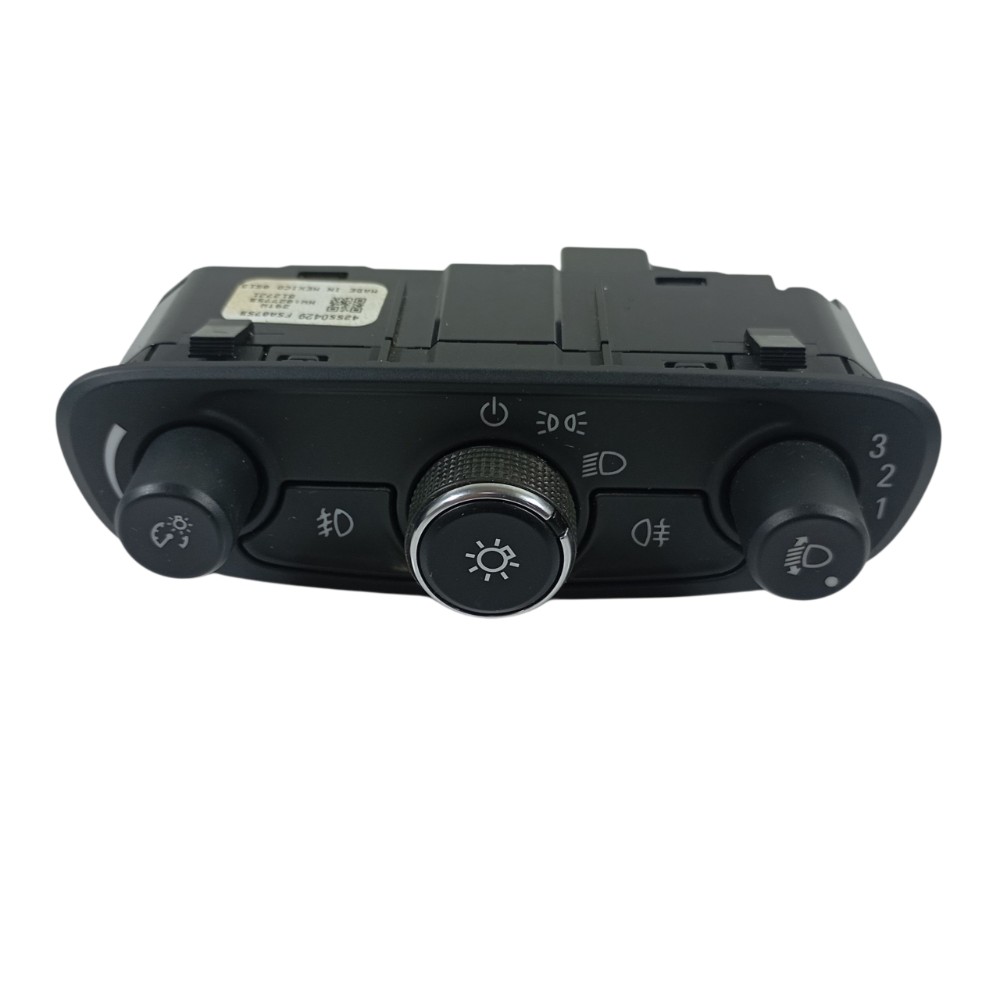 Botão Farol Gm Tracker Lt 1.4 2018 42550429 1