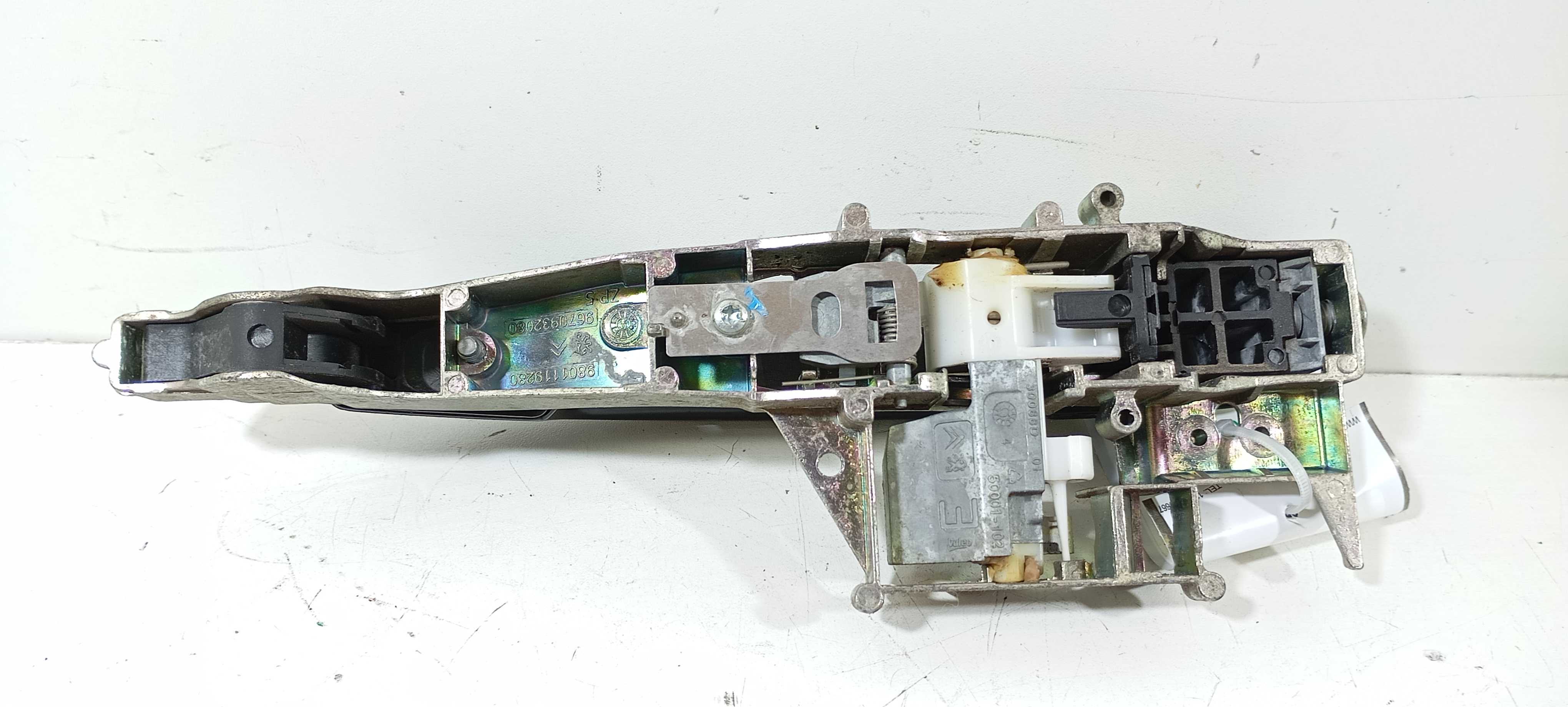Maçaneta Externa Traseiro E. Citroen C4 2.0 2014 Flex V2291 Preto Traseira 3