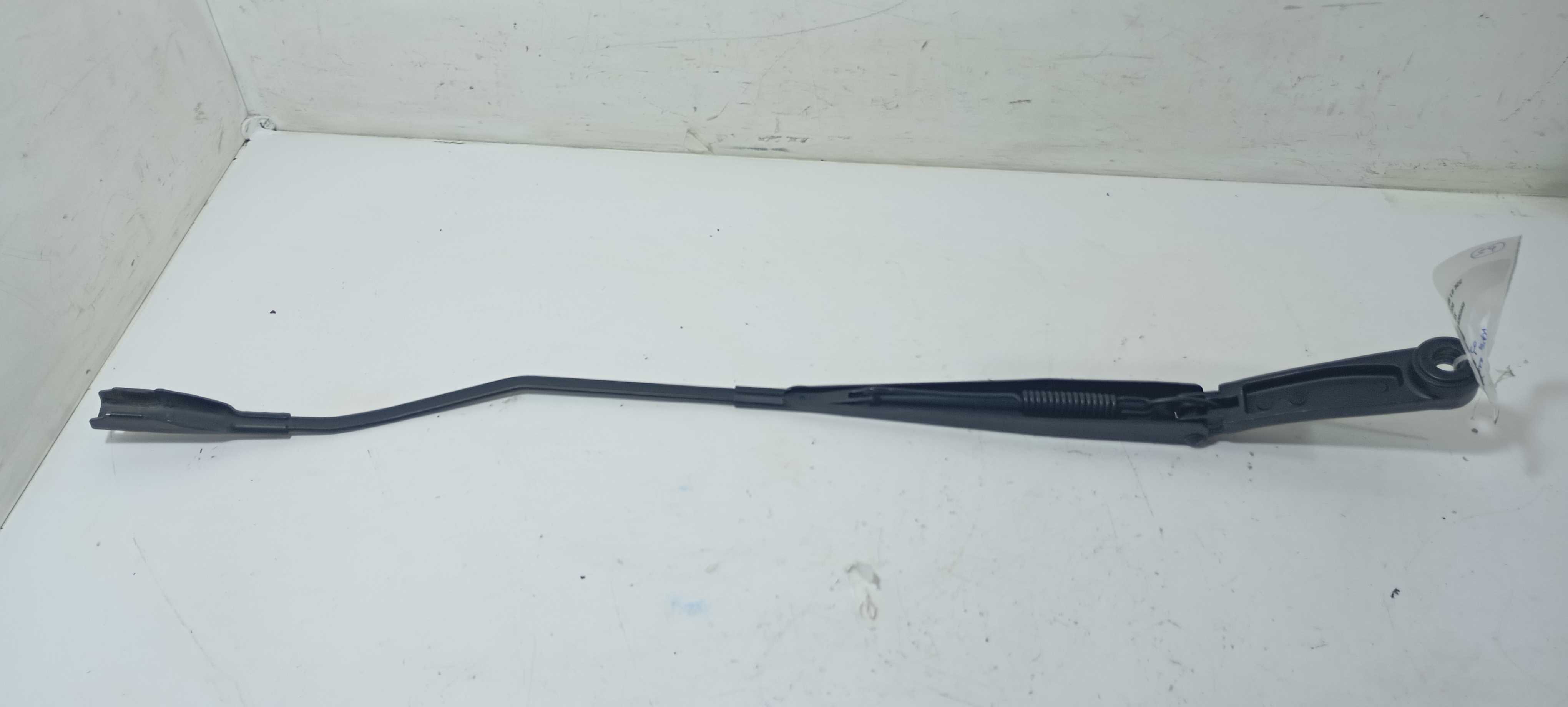 Braço Limpador Direito Ford Ka 1.0 2020 E3b517b589 Direito 1