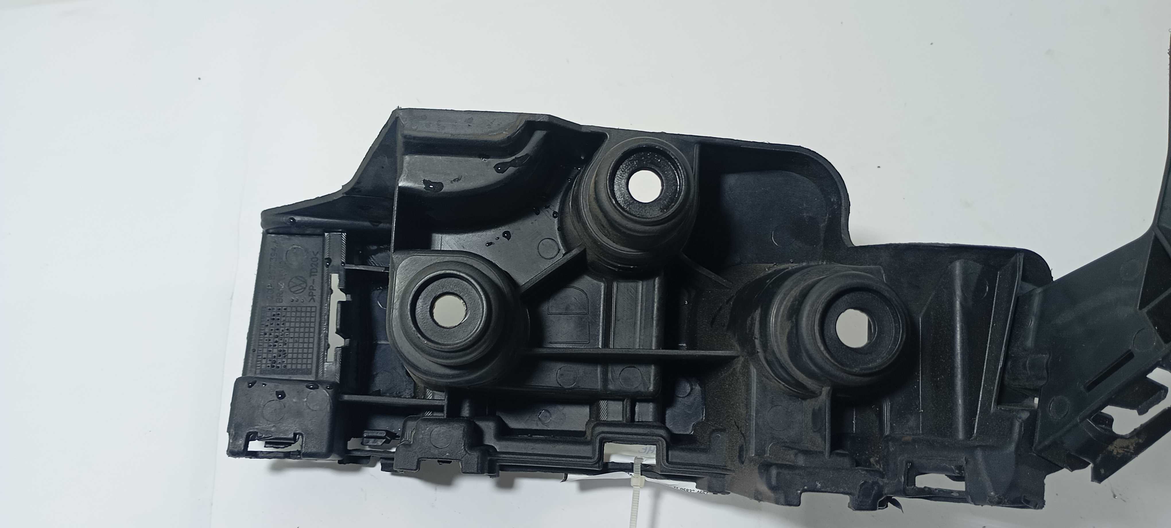 Guia Parachoque Direito Tras T-cross 2023 2gp807394 Detalhe 7