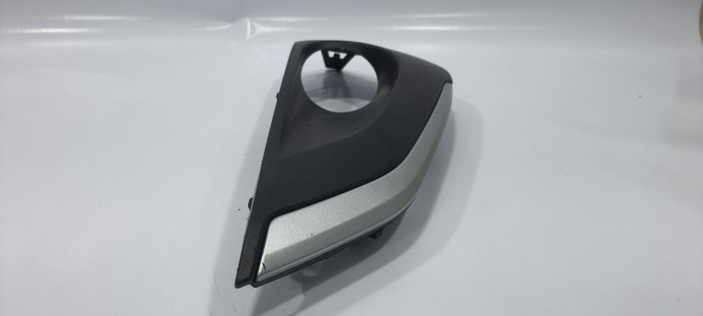 Moldura Farol Milha Esquerdo Peugeot 208 1.2 2018 9815422077 Esquerdo 1