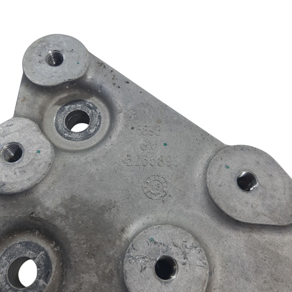 Suporte Superior Coxim Motor Gm Tracker Lt 2018 95265893 9