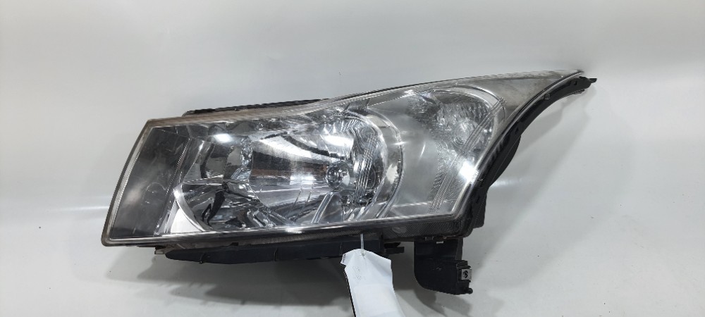 Farol Esquerdo Chevrolet Cruze Sedan 2014 E1312413 Esquerdo/motorista 2