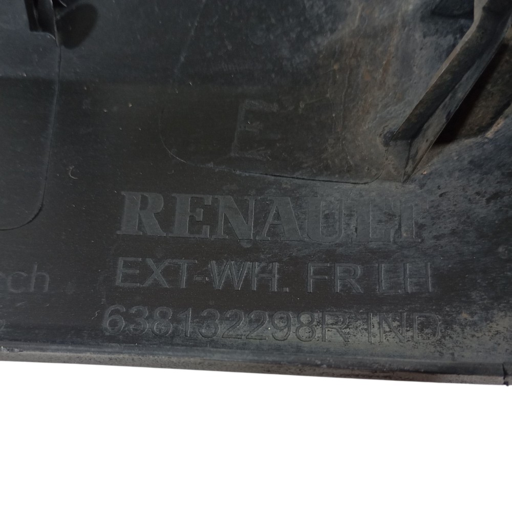 Moldura Paralama Dianteiro Esquerdo Kwid 2023 638132298r Preto 7