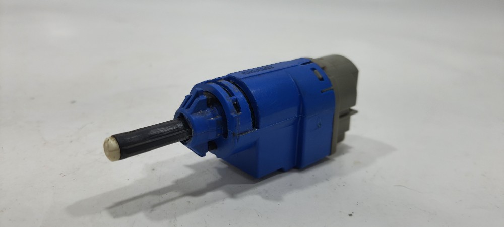 Interruptor Pedal Embreagem Renault Logan 2020 253255192r Azul 7