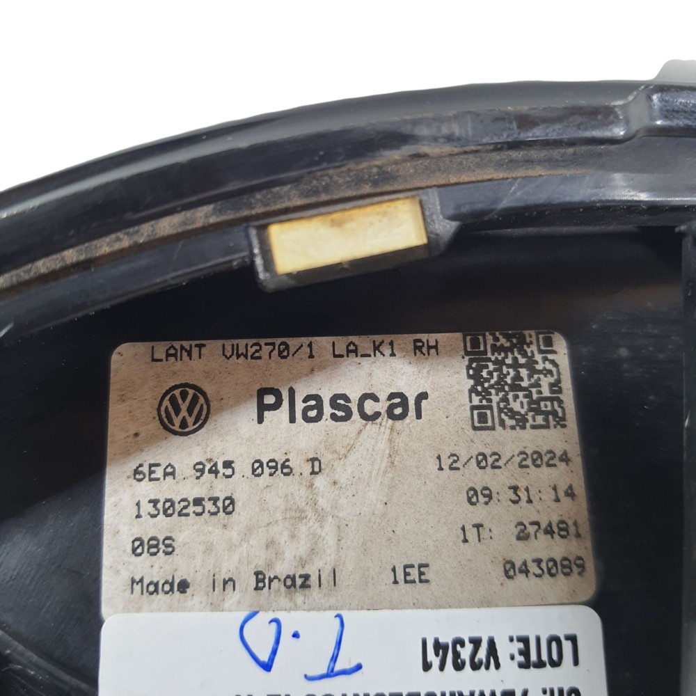 Lanterna Traseira Direita Fume Polo 1.0 Tsi 2021 6ea945096d  Direito/passageiro Vermelha 9