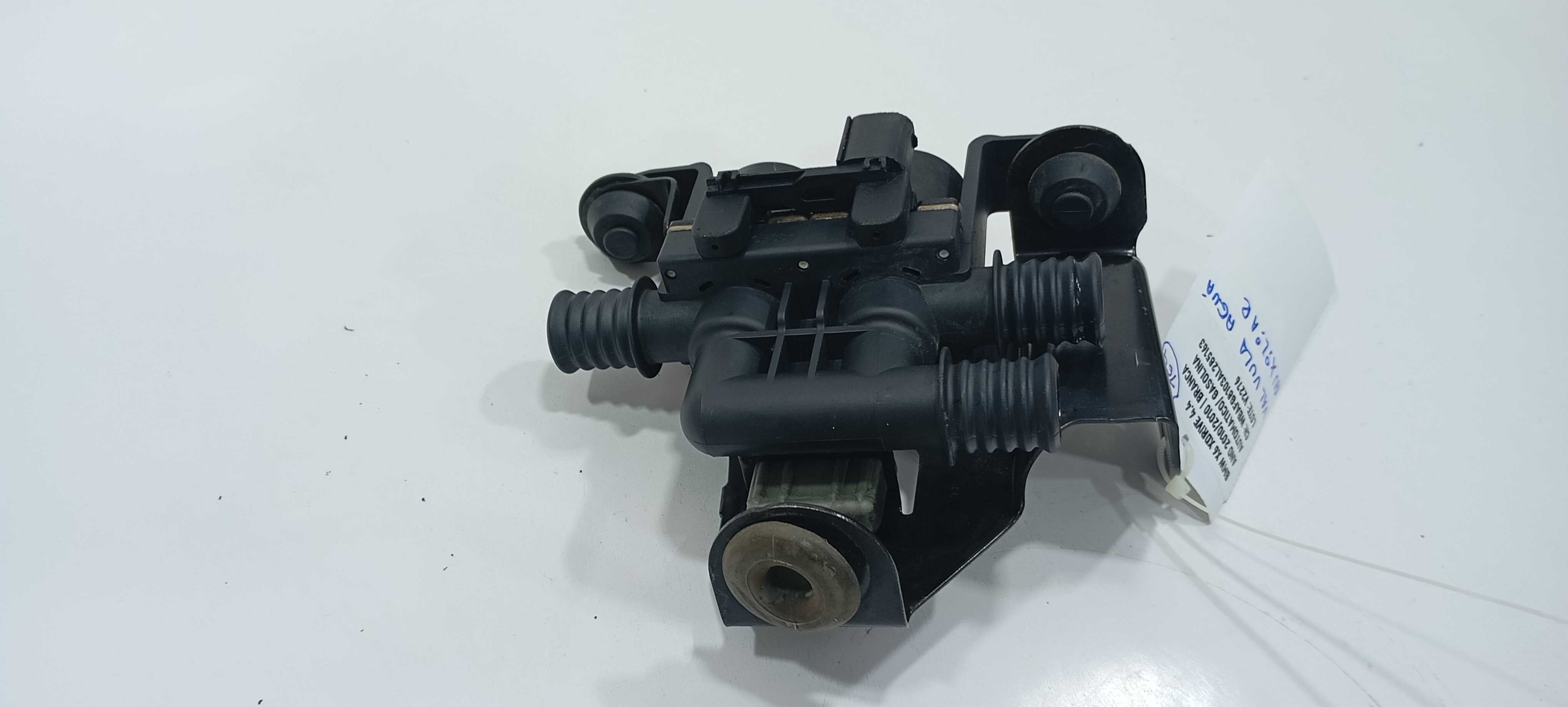 Valvula Agua Auxiliar Bmw X6 Xdrive 2010 4.4 Biturbo V2276 4