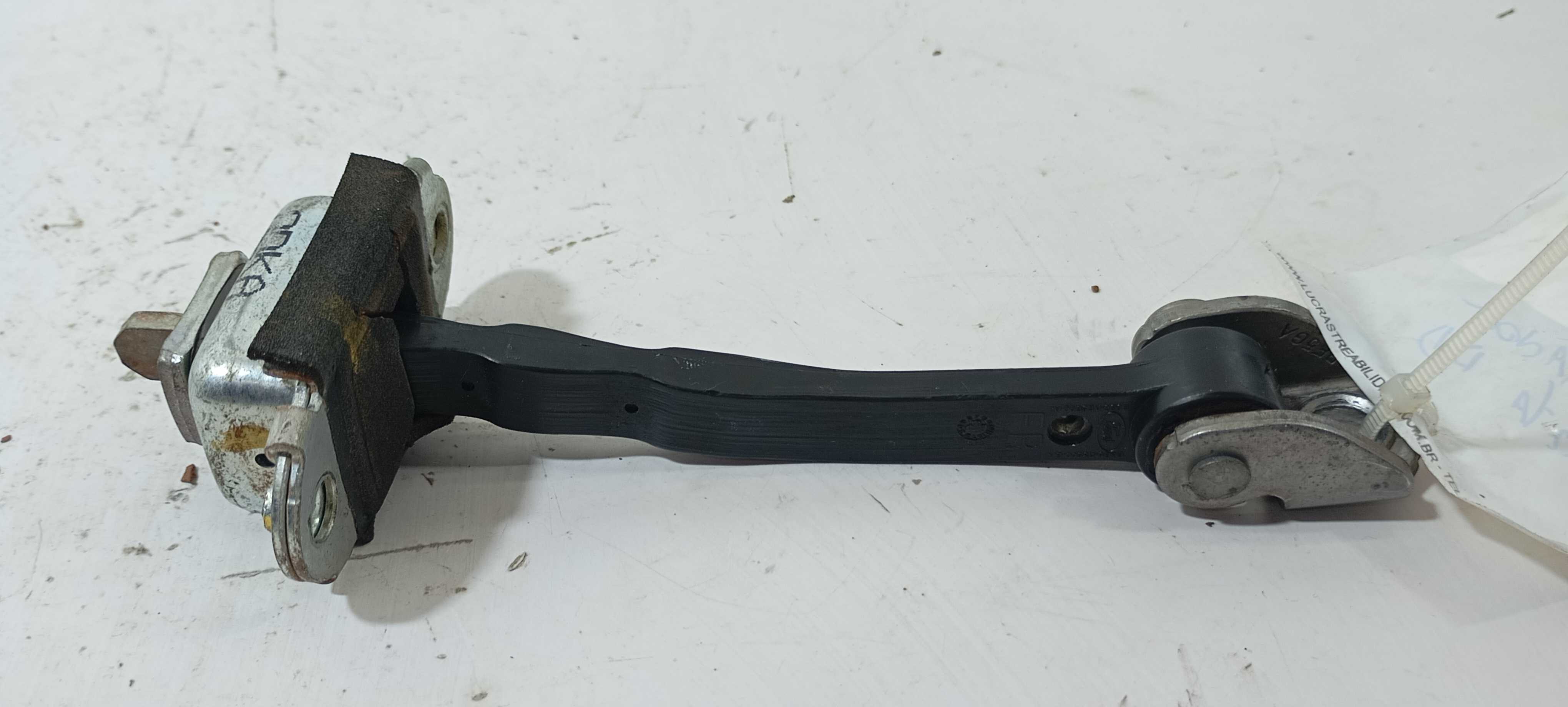 Limitador Porta Dianteira Direita Ford Ka 2020 E3bz5823500d Preto 4