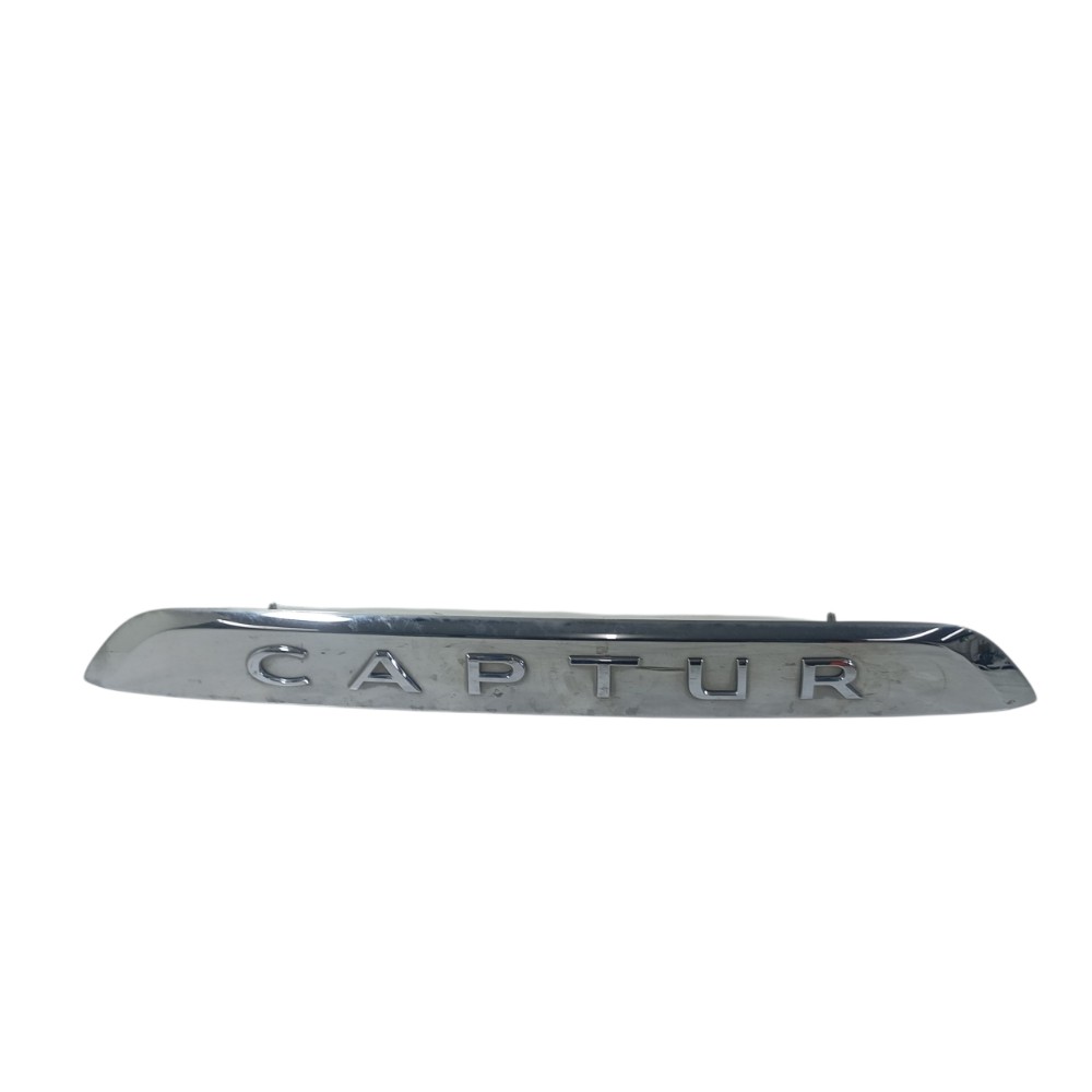 Moldura Tampa Traseira Renault Captur 2021 848105451R 1