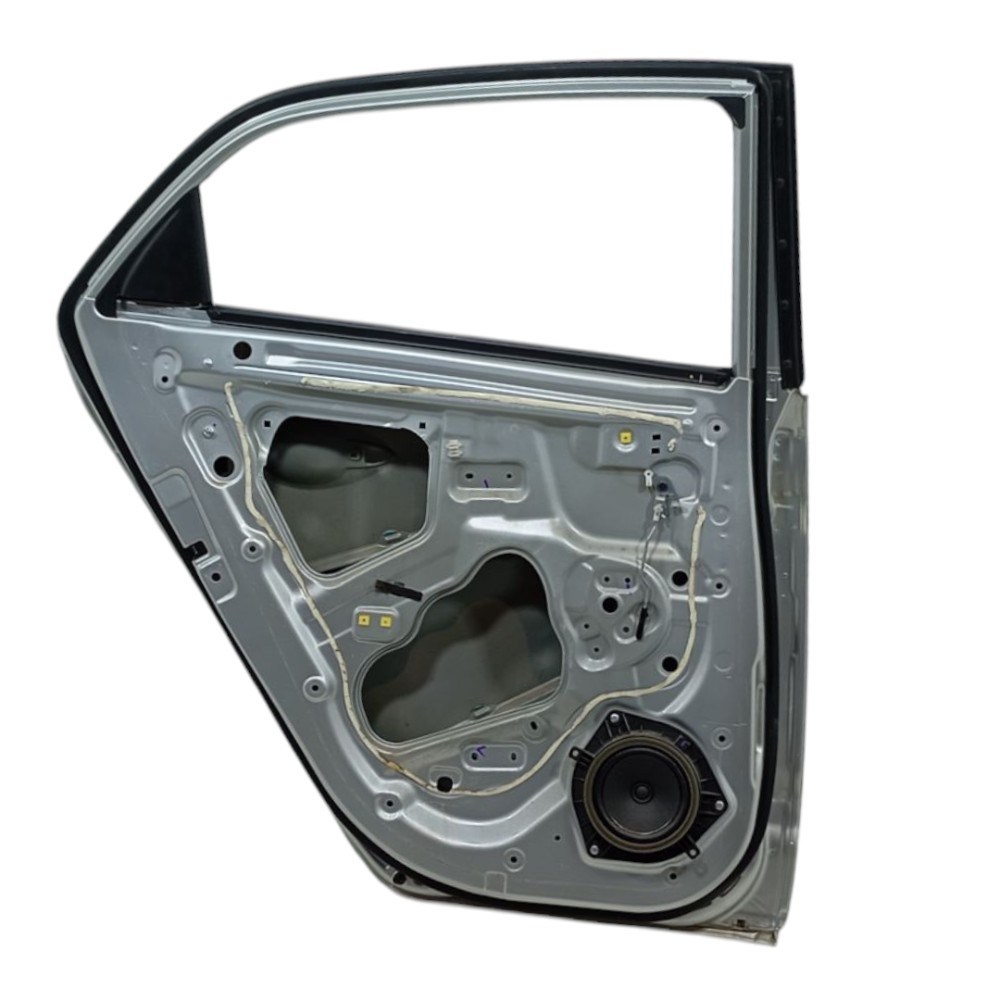 Porta Traseira E.  Hb20x Premium 1.6 18 C/detalhe 770031s300 Traseira Esquerda Prata 5