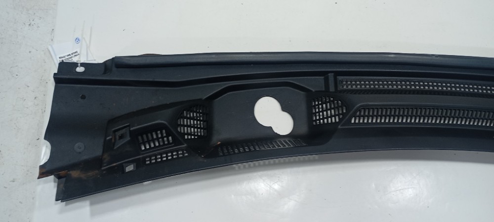 Churrasqueira Renault Kwid 2021 668118617r Detalhe Preto 6