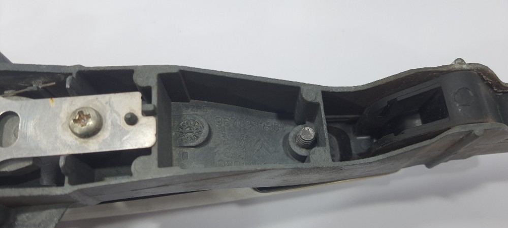 Maçaneta Externa Diant Direito Peugeot 208 2018 9670931980 Branca Dianteira 10