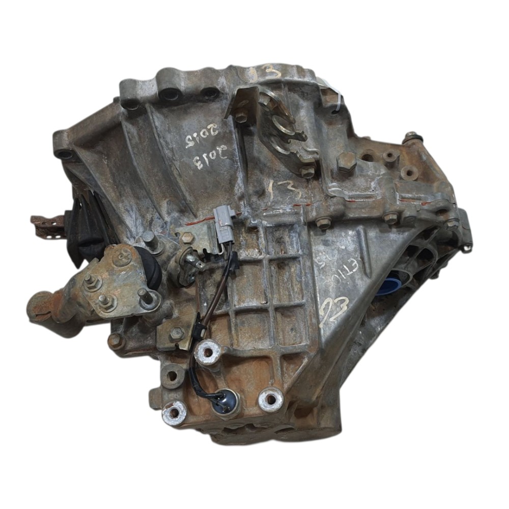 Cambio Manual Toyota Etios 1.5 Ano 2014 05150182d1 2