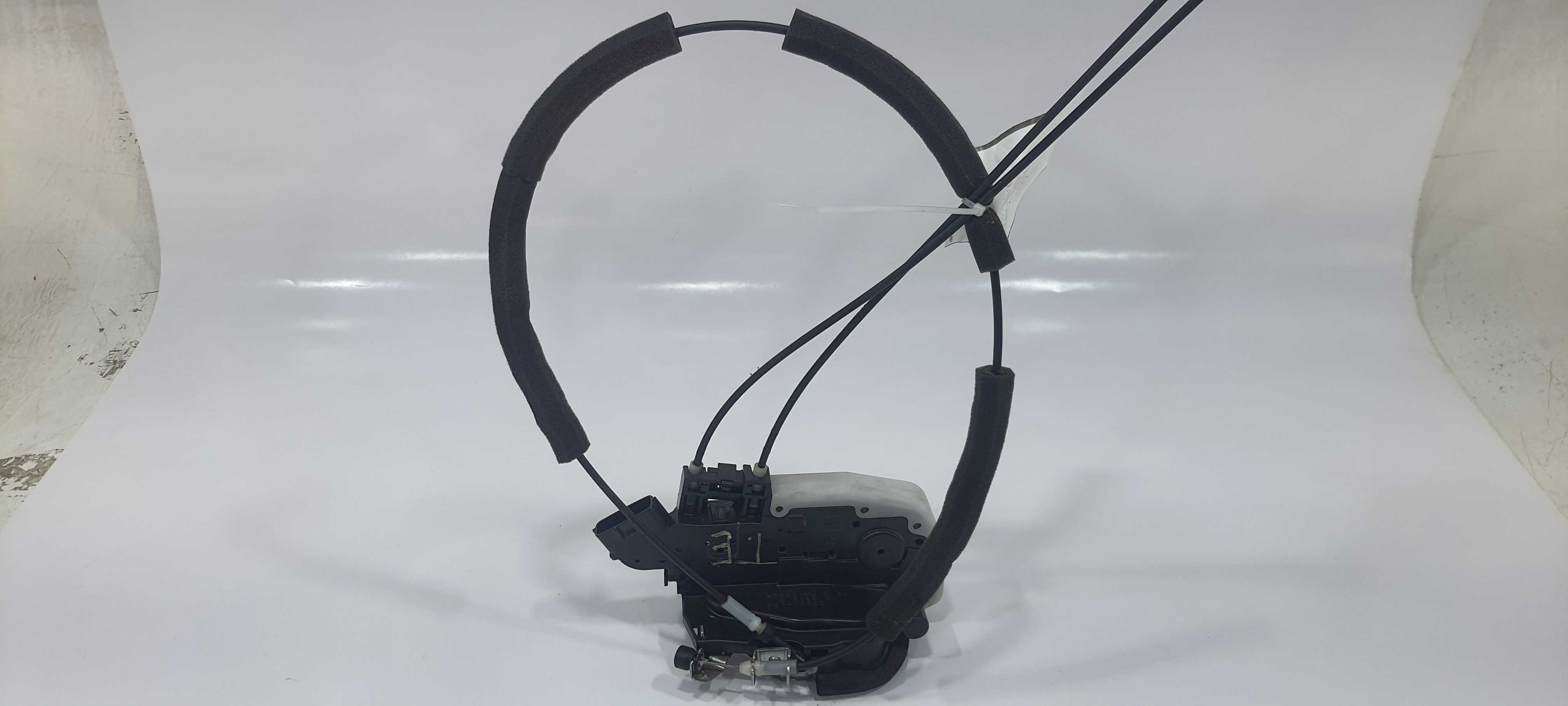 Fechadura Porta Traseira E Nissan March Sv 1.0 2016 V2296 2