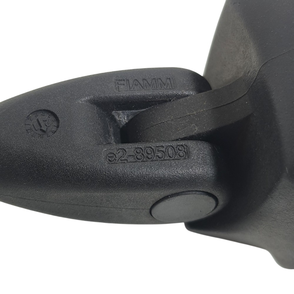 Antena Teto Kwid Zen 1.0 2023 E289508 Preto 5