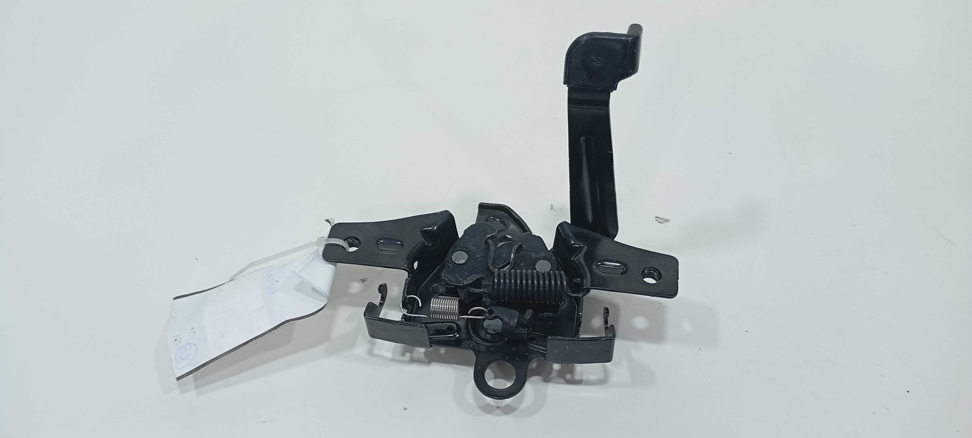 Fechadura Capô Nissan March Sv 1.0 2016 70492 2