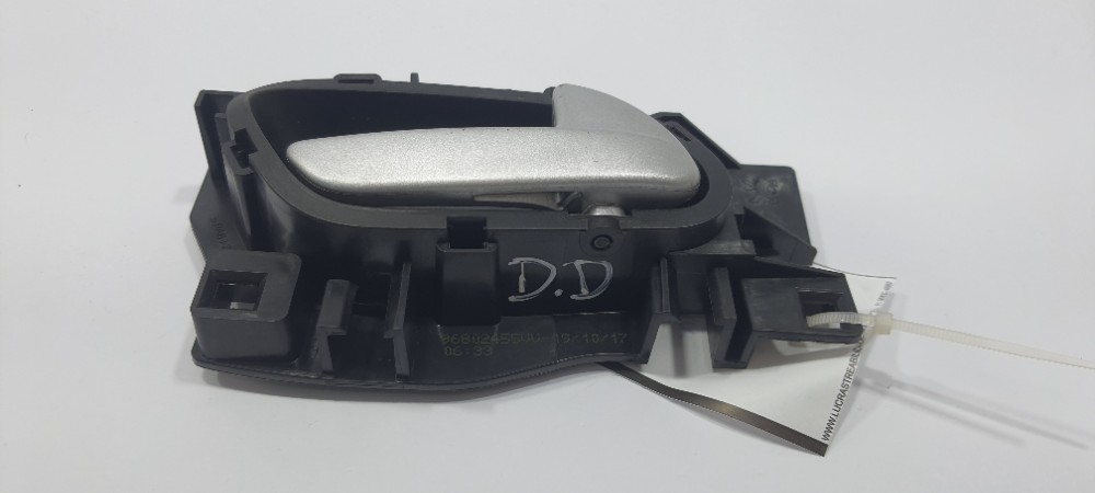 Maçaneta Interna Diant Direito Peugeot 208 2018 303965 Preto Dianteira 2