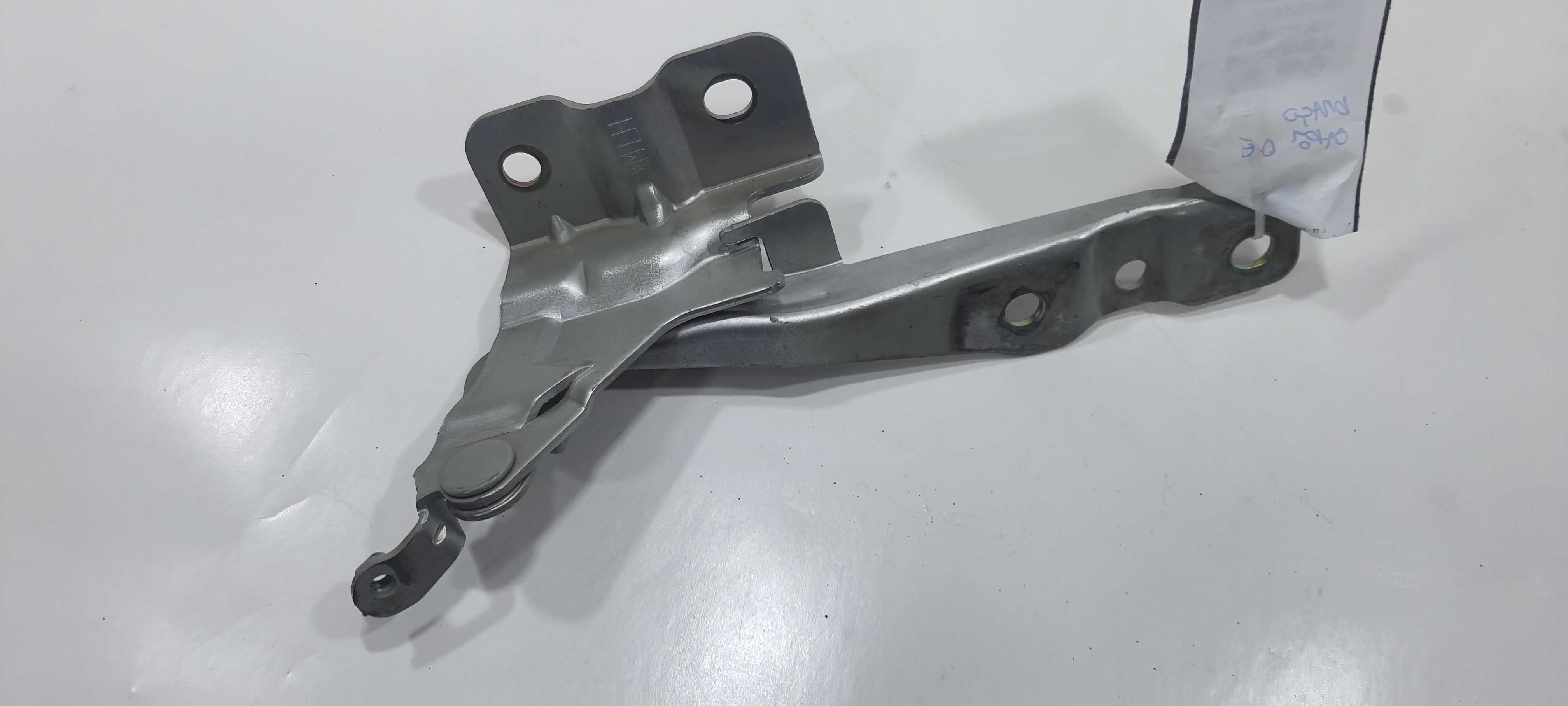 Braço Capo Esquerdo Kia Sorento 2.4 2012 664002p500 1