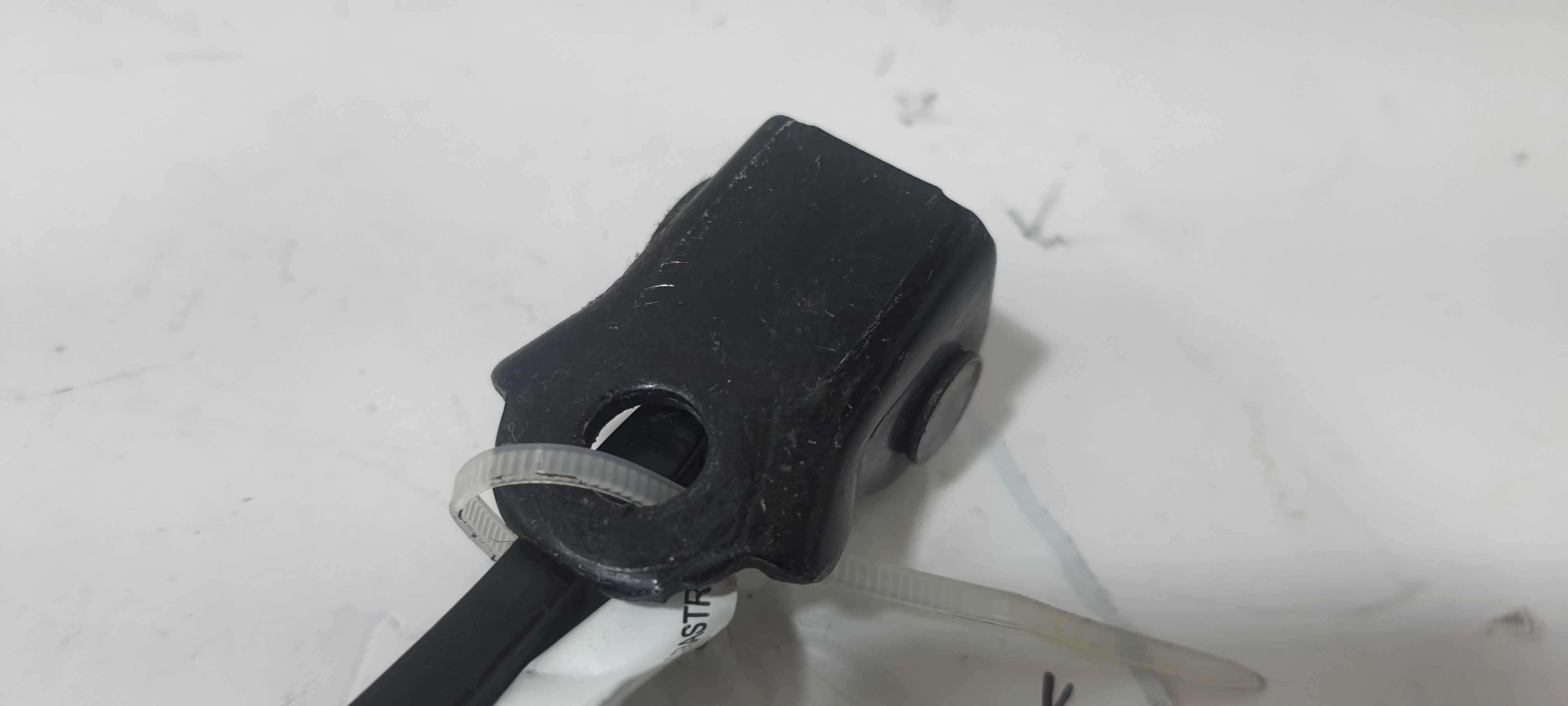 Limitador Porta Dianteiro D. Gm Onix Activ 1.4 18 52158971 3
