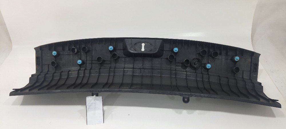 Acabamento Painel Traseiro Kia Sorento 2.4 2012 857702p000 6