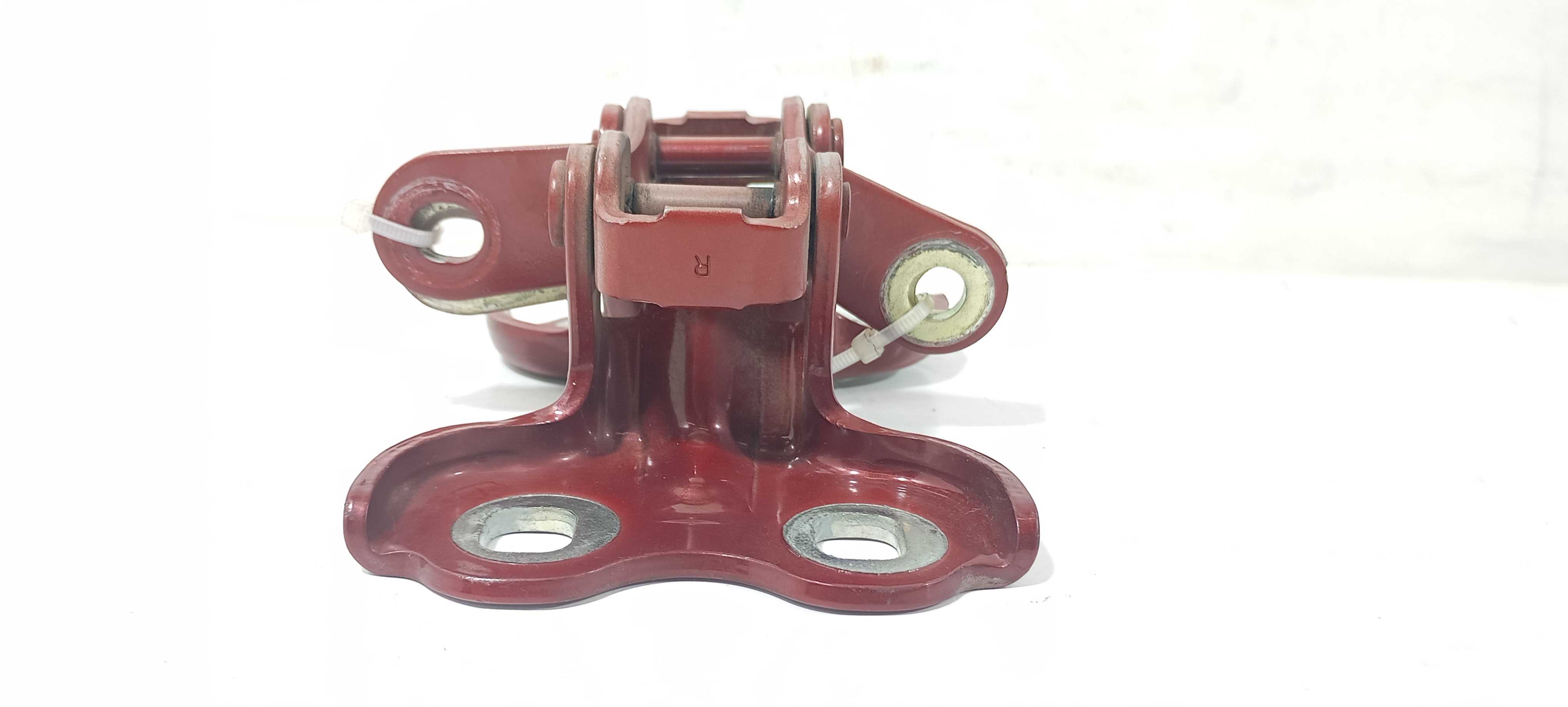 Dobradiça Porta Traseiro D. Gm Onix Active 1.4 2018 A046057 5