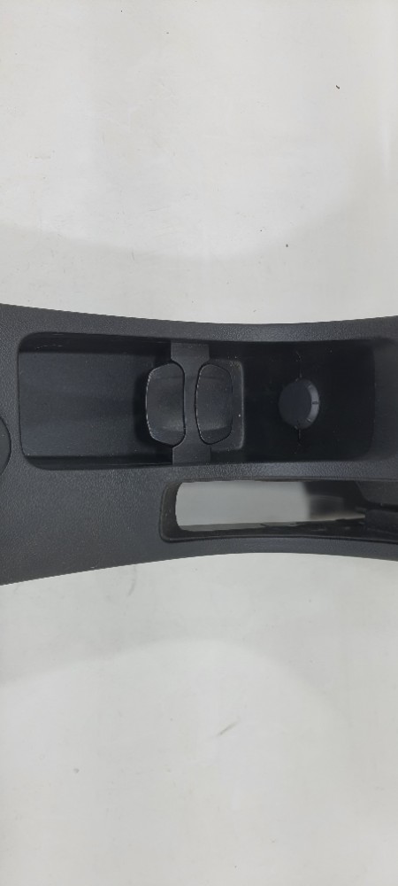 Console Central Chevrolet Cruze Sedan 2014 95370227 2