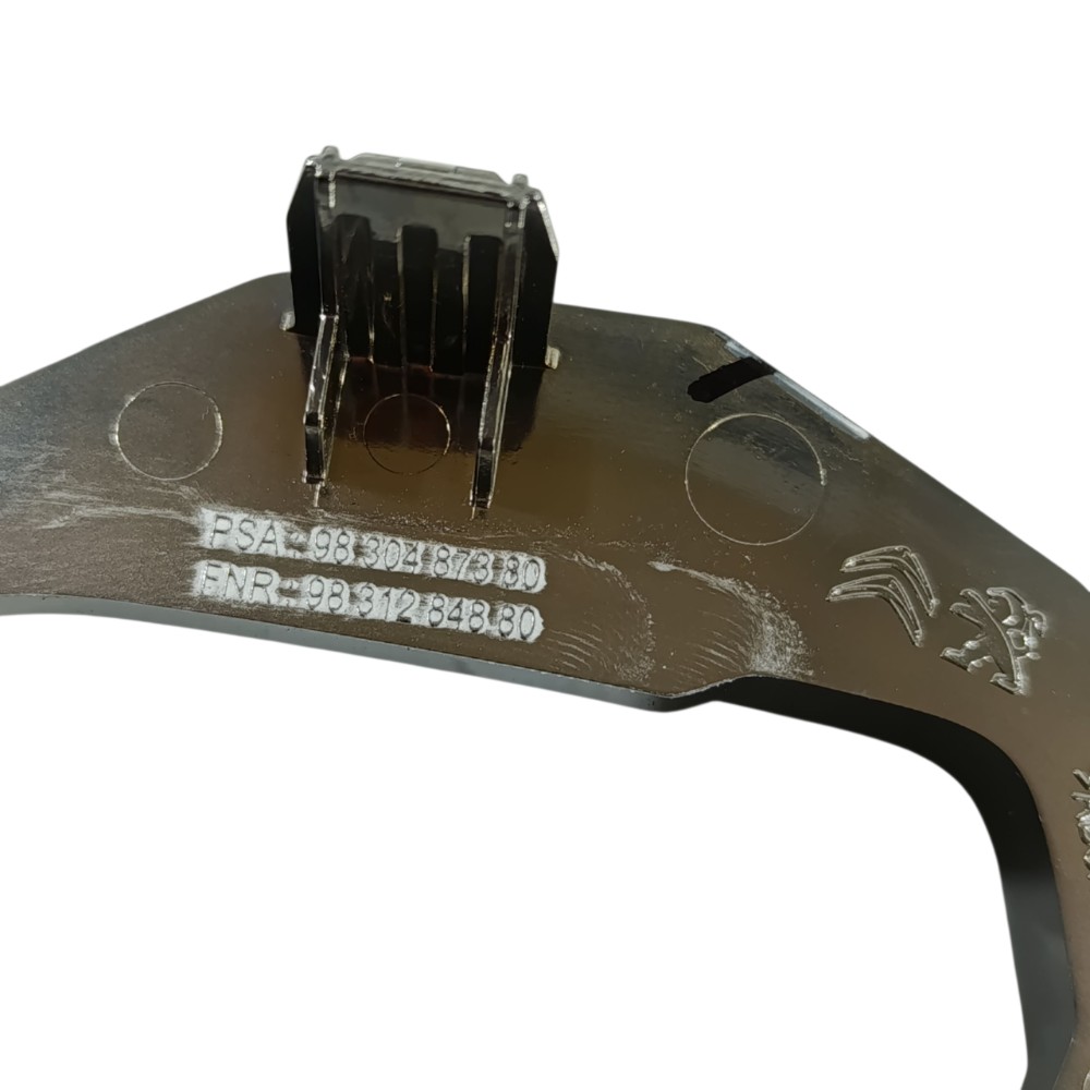 Moldura alavanca câmbio Peugeot 208 ano 2024 9830487380 6