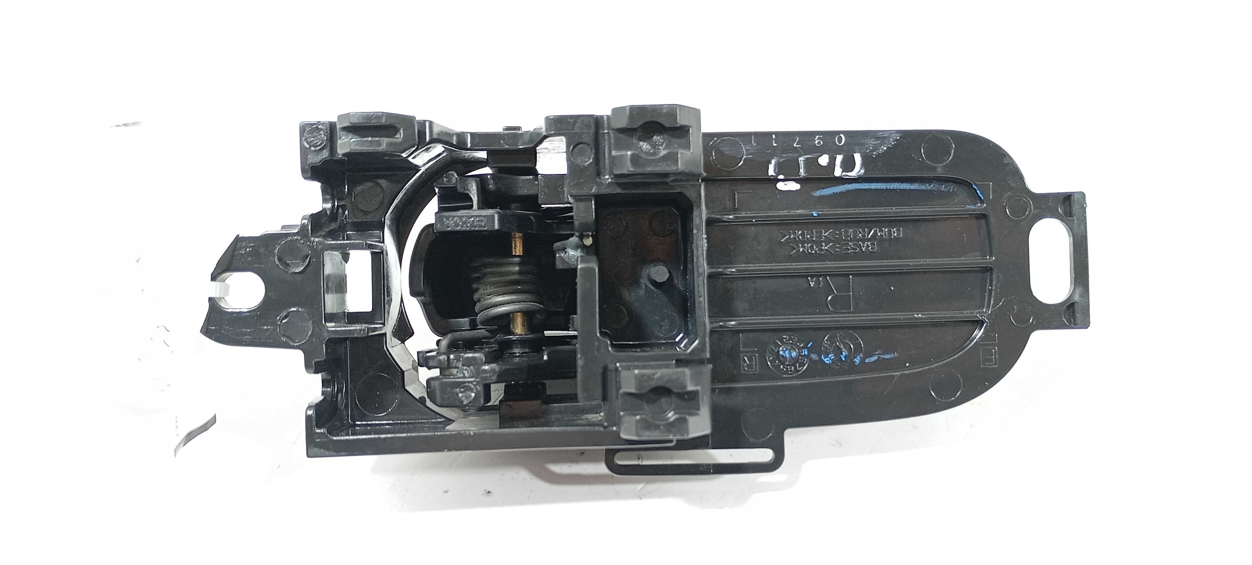 Maçaneta Interna Diant. D. Nissan Tiida Sedan 1.8 12 V2305  Preto Dianteira 2