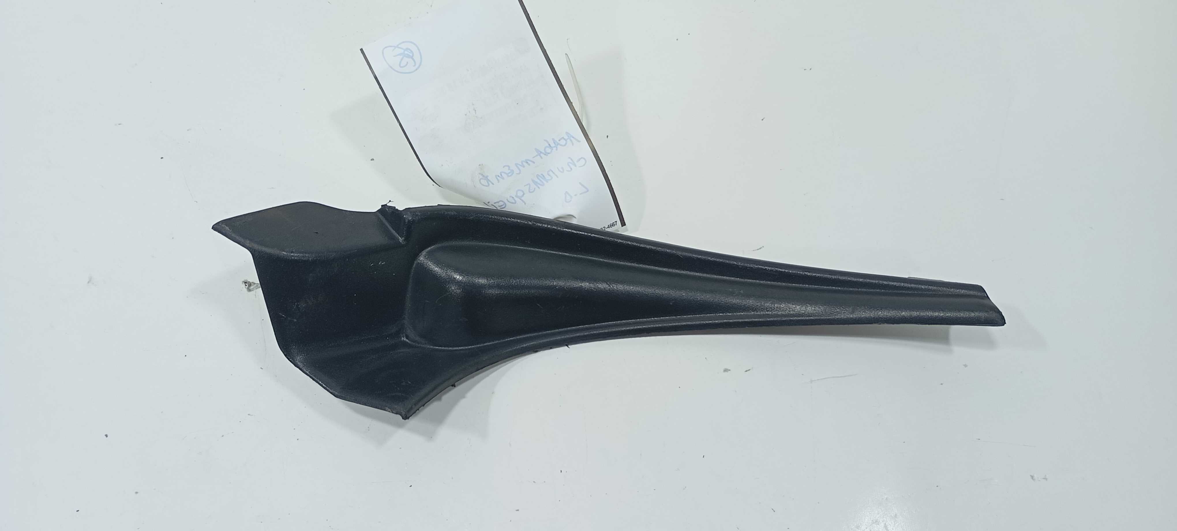 Acabamento Churrasqueira Dir Nissan March Sv 1.0 2016 668941 Preto 3