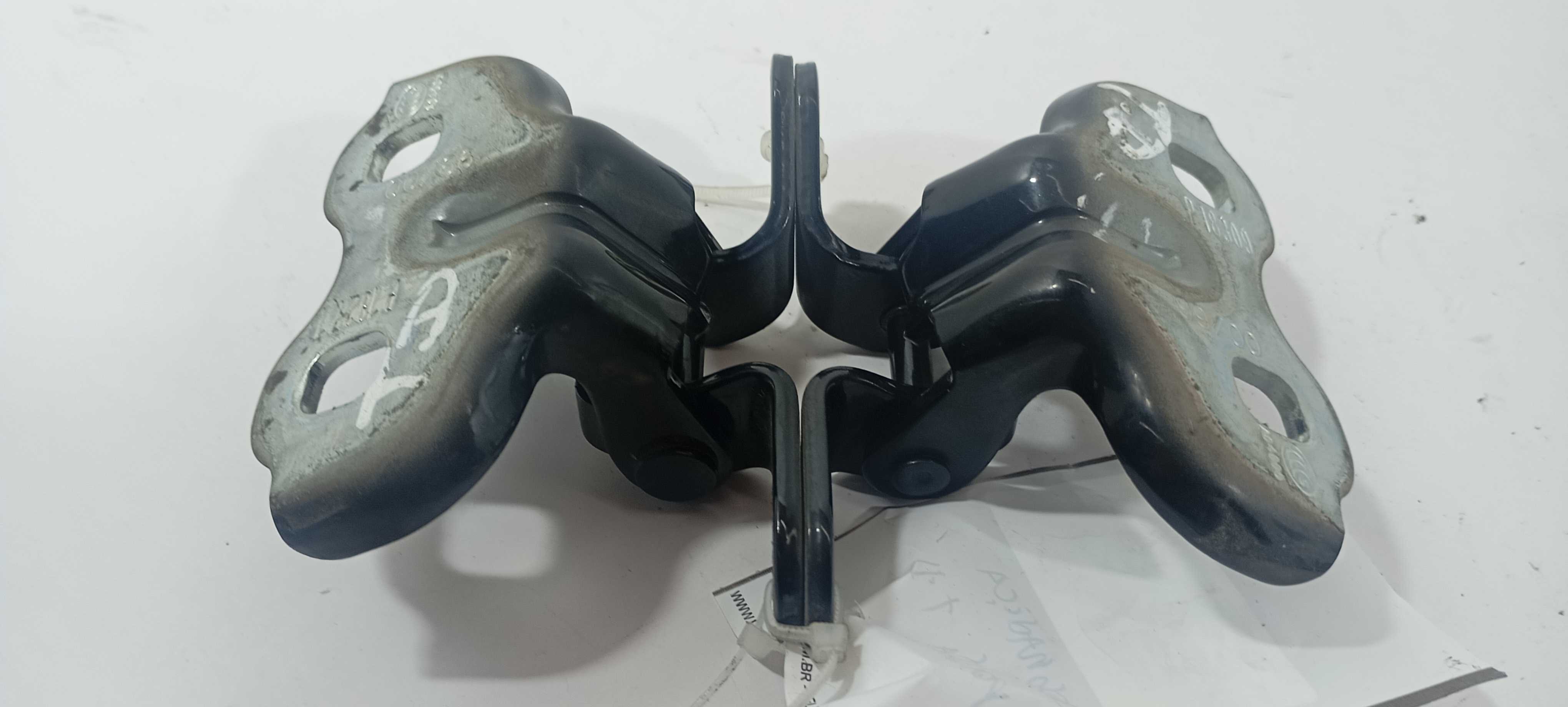 Dobradiça Porta Tras Direita Gm Prisma 1.4 Lt 2019 P18309