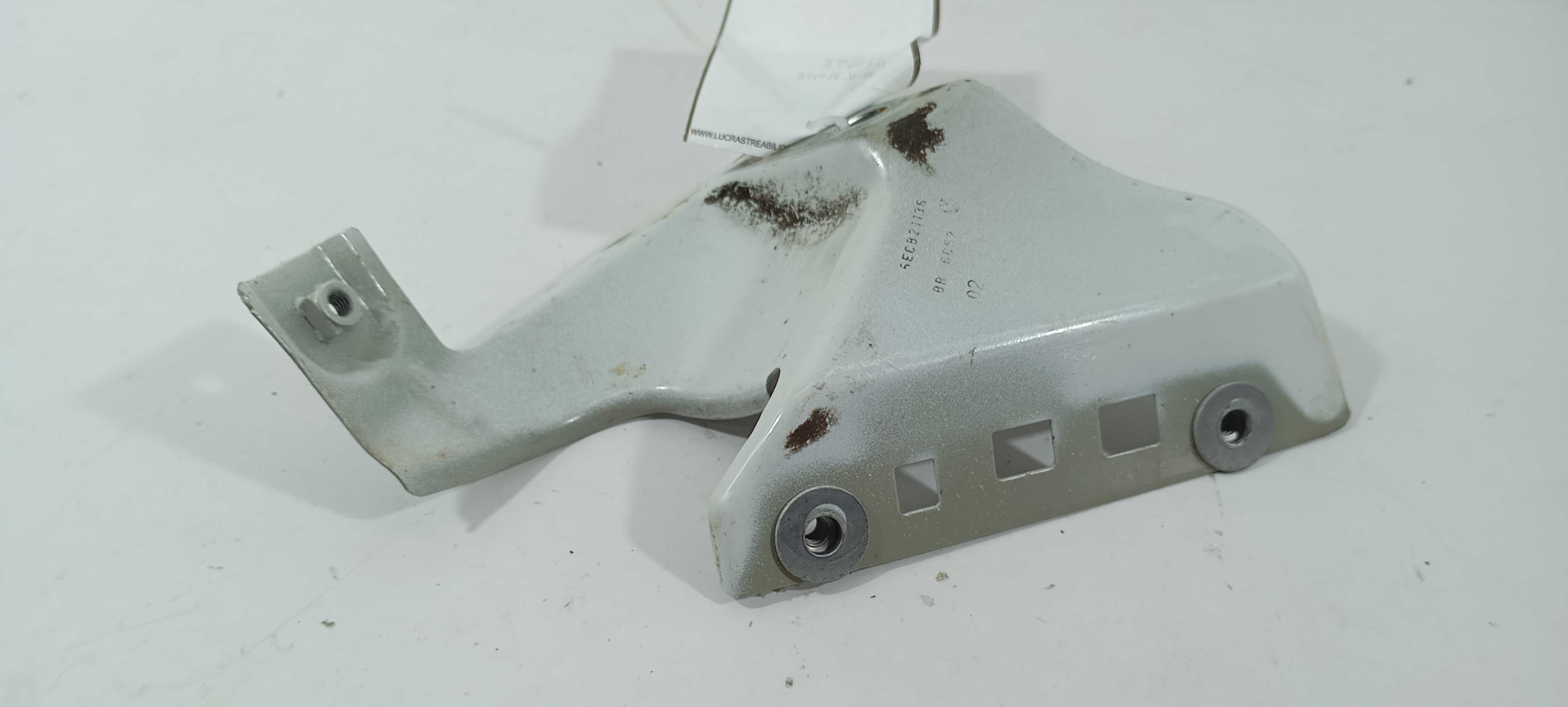 Suporte Paralama Dir Vw Virtus Confort 1.0 2023 6ec821135