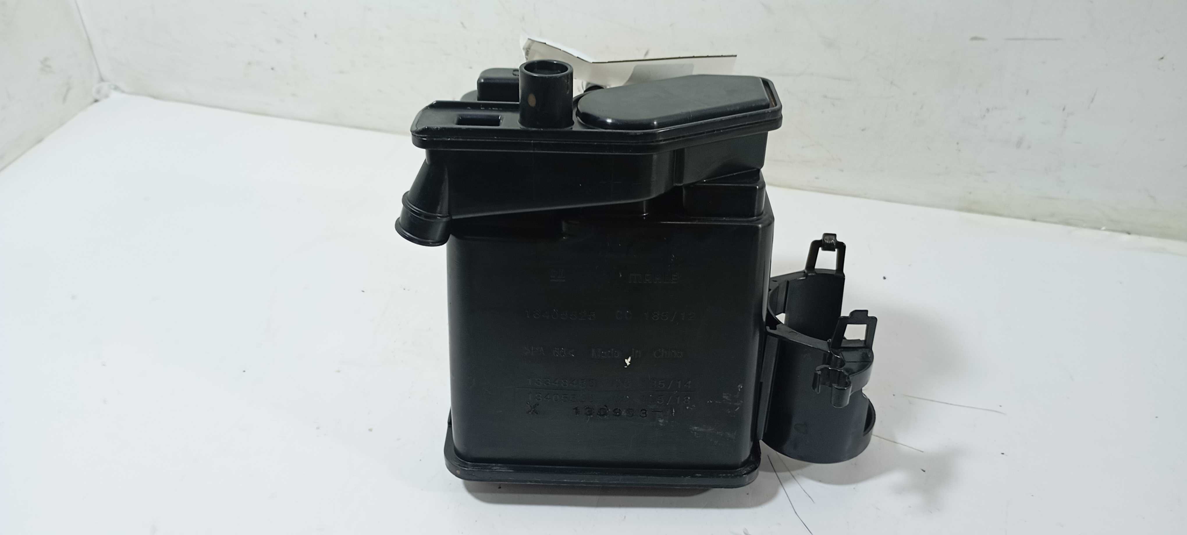 Filtro Canister Chevrolet Cruze Sedan 1.8 2014 13348456 Preto 1