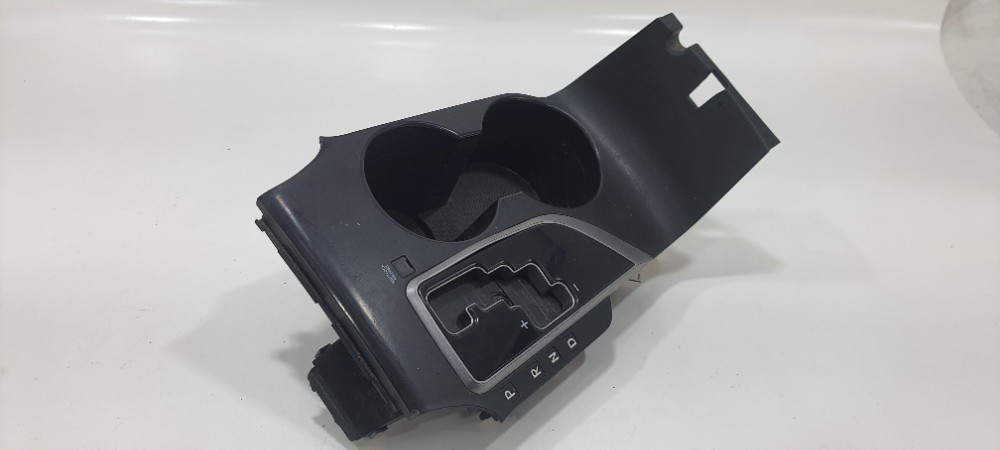 Moldura Alavanca Cambio Hyundai Ix35 2.0 Ano 2012 846562s102 Preto 2