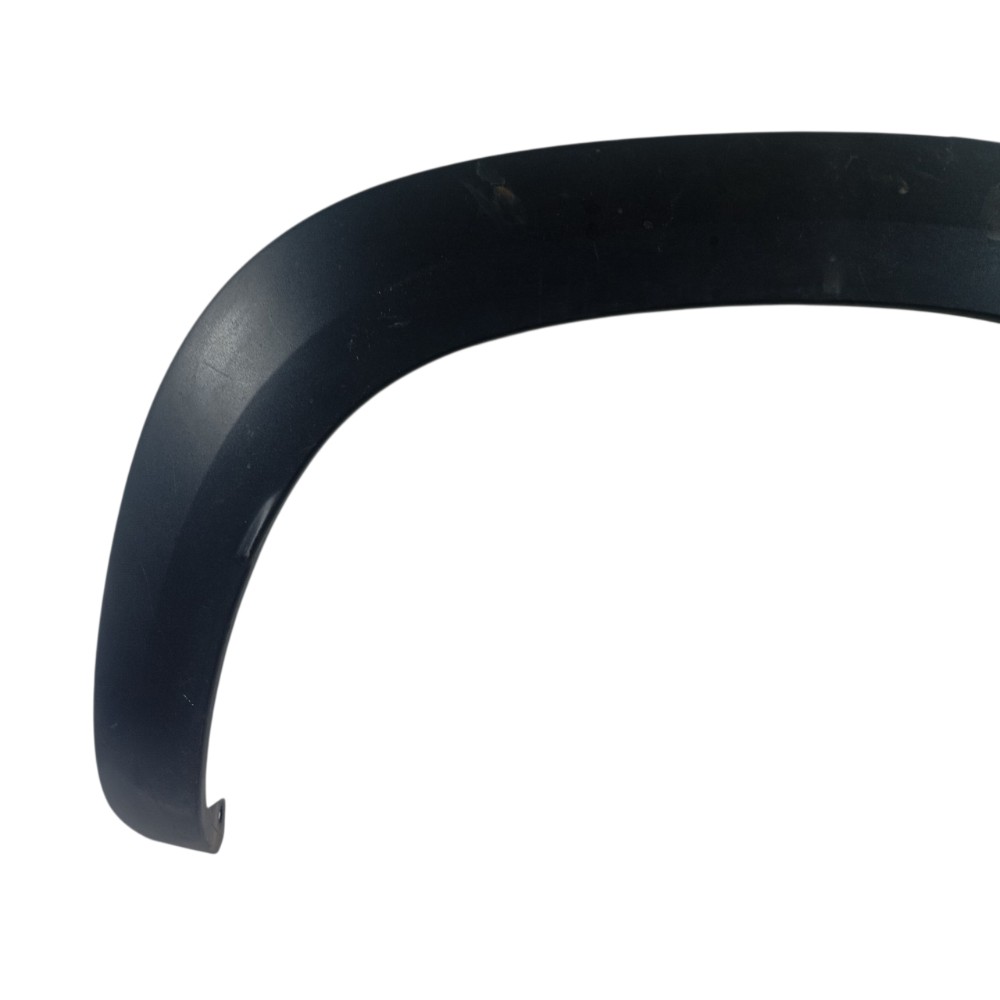 Moldura Paralama Traseiro Direito Kwid 2023 788a27317r Preto 3