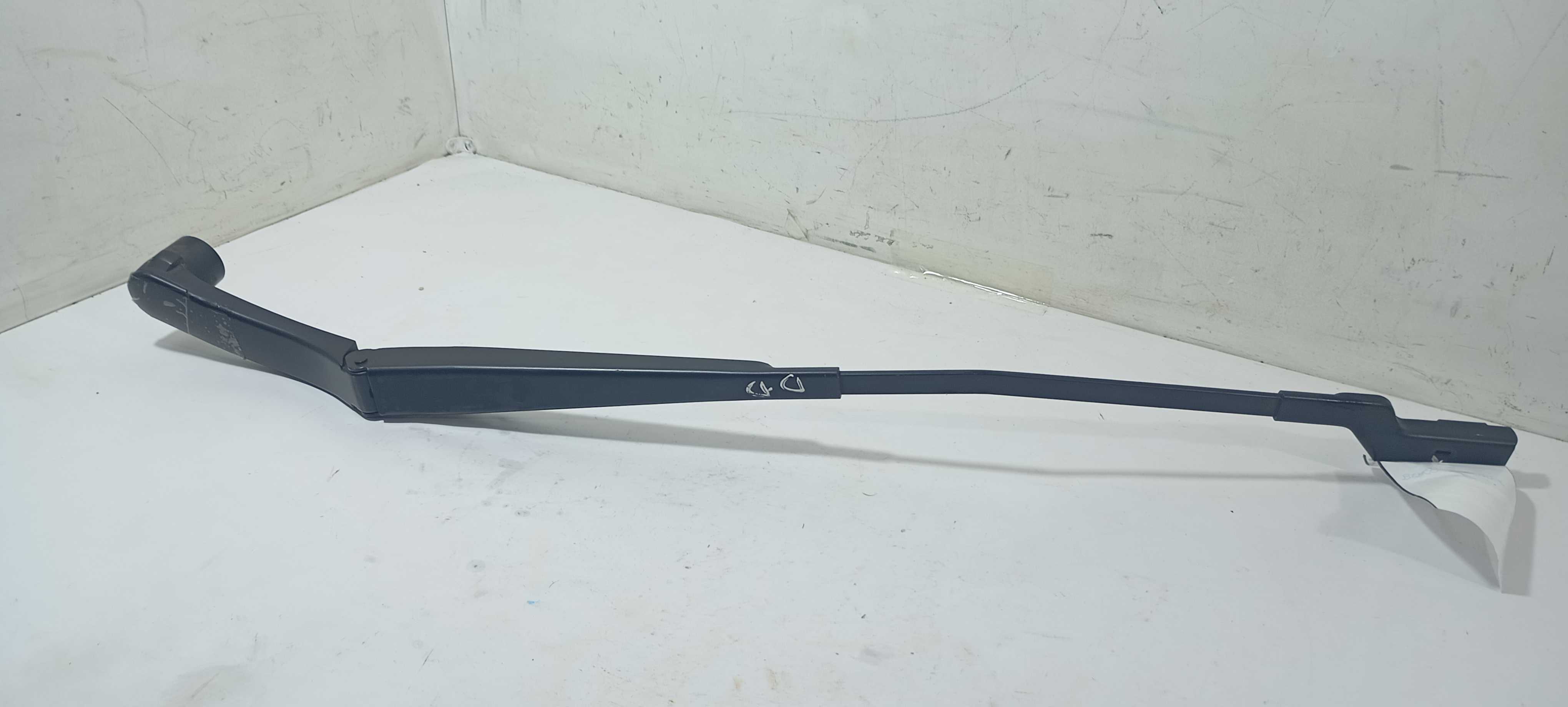 Braço Limpador Parabrisa Direito Gm Tracker Lt 2024 97036203 Direito 1