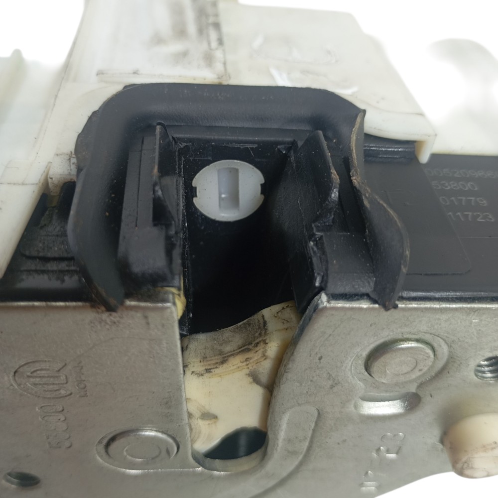 Fechadura Porta Traseira Esquerda Argo Drive 1.0 2023 53800 9