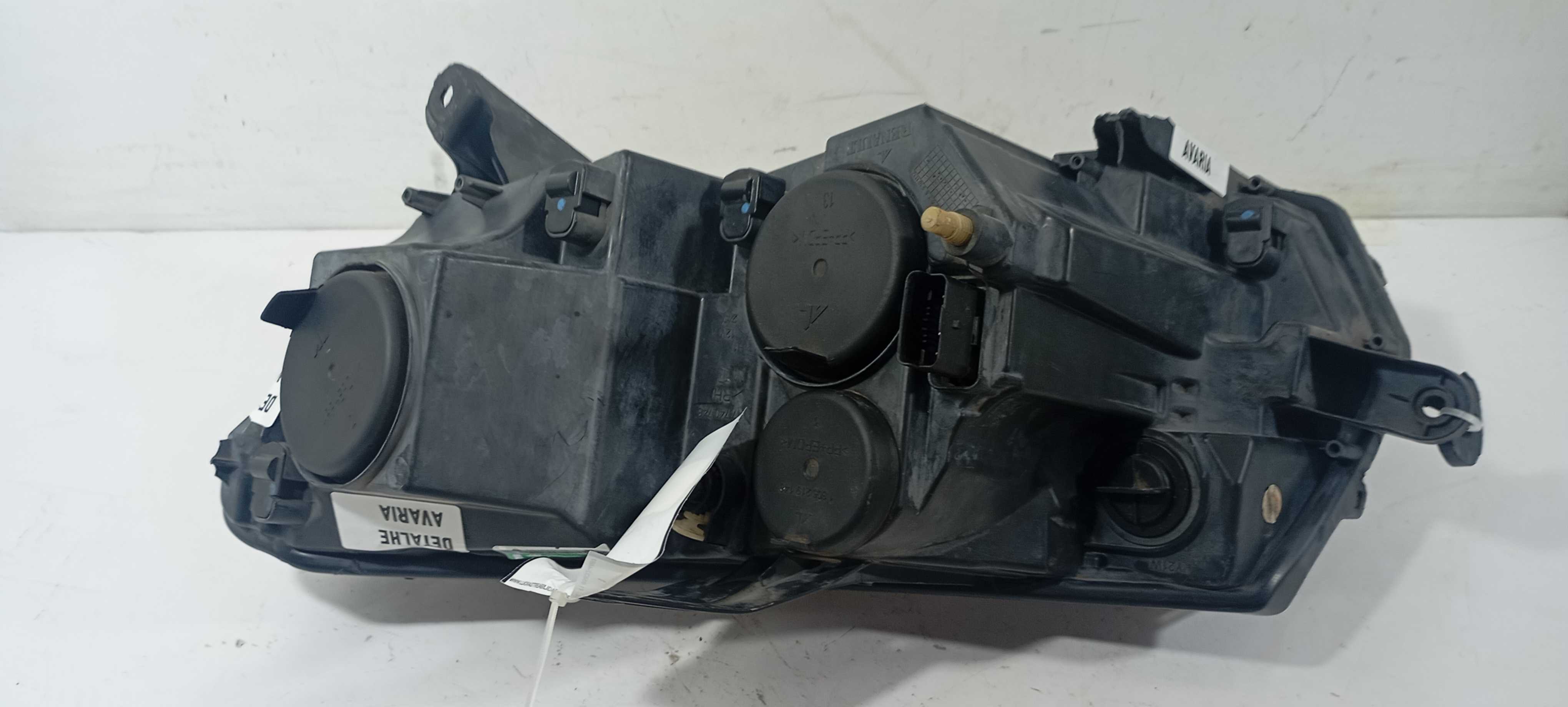 Farol Direito Renault Sandero 1.0 2019 47740748 Recuperar Direito/passageiro 3