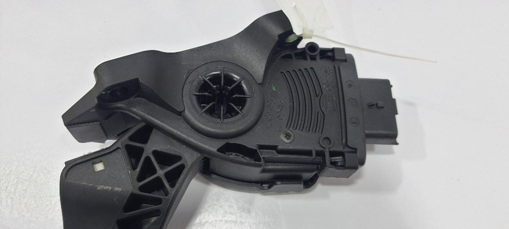 Pedal Acelerador Peugeot 208 Actove 1.2 2018 9673562480 9