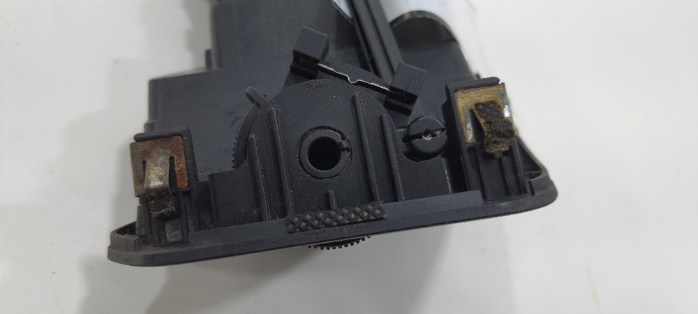 Difusor Ar Esquerdo Hyundai Ix35 2.0 Ano 2012 974802s000 6