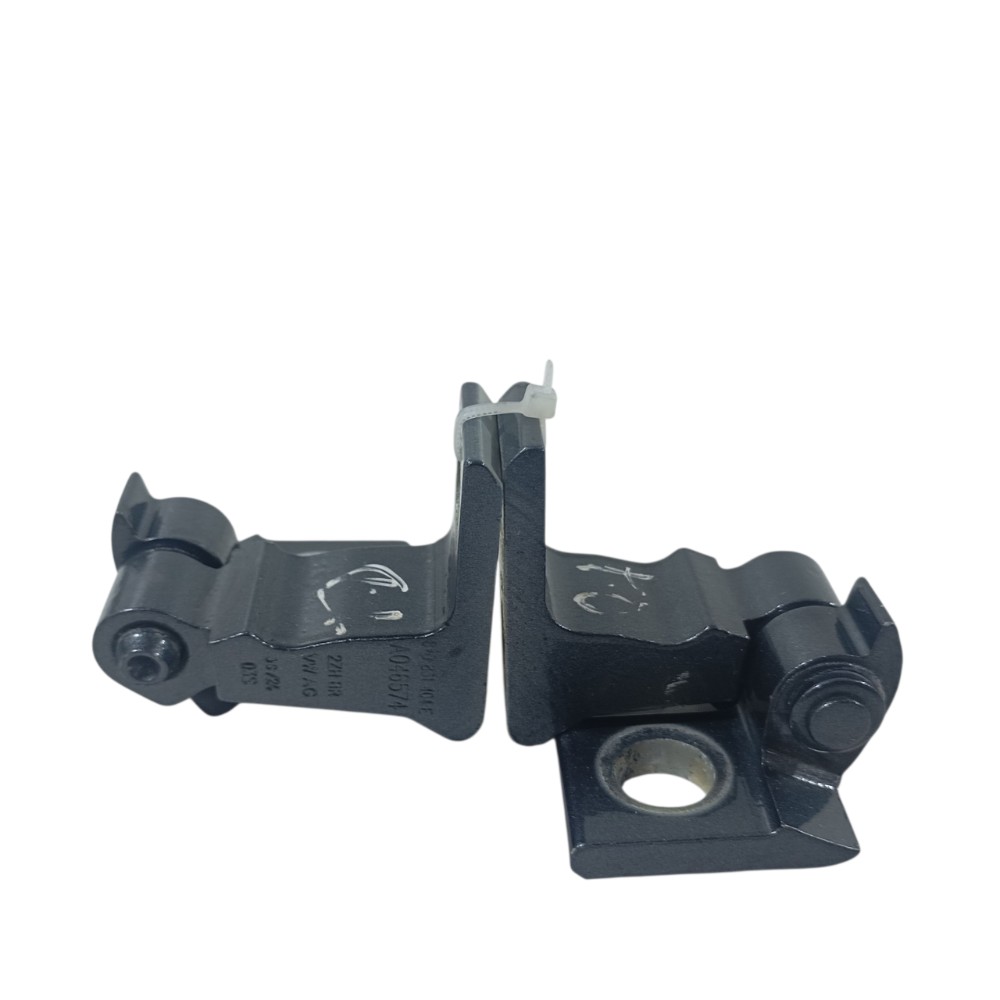Dobradiça Porta Traseira Direita Polo 2024 2g0831404a 1