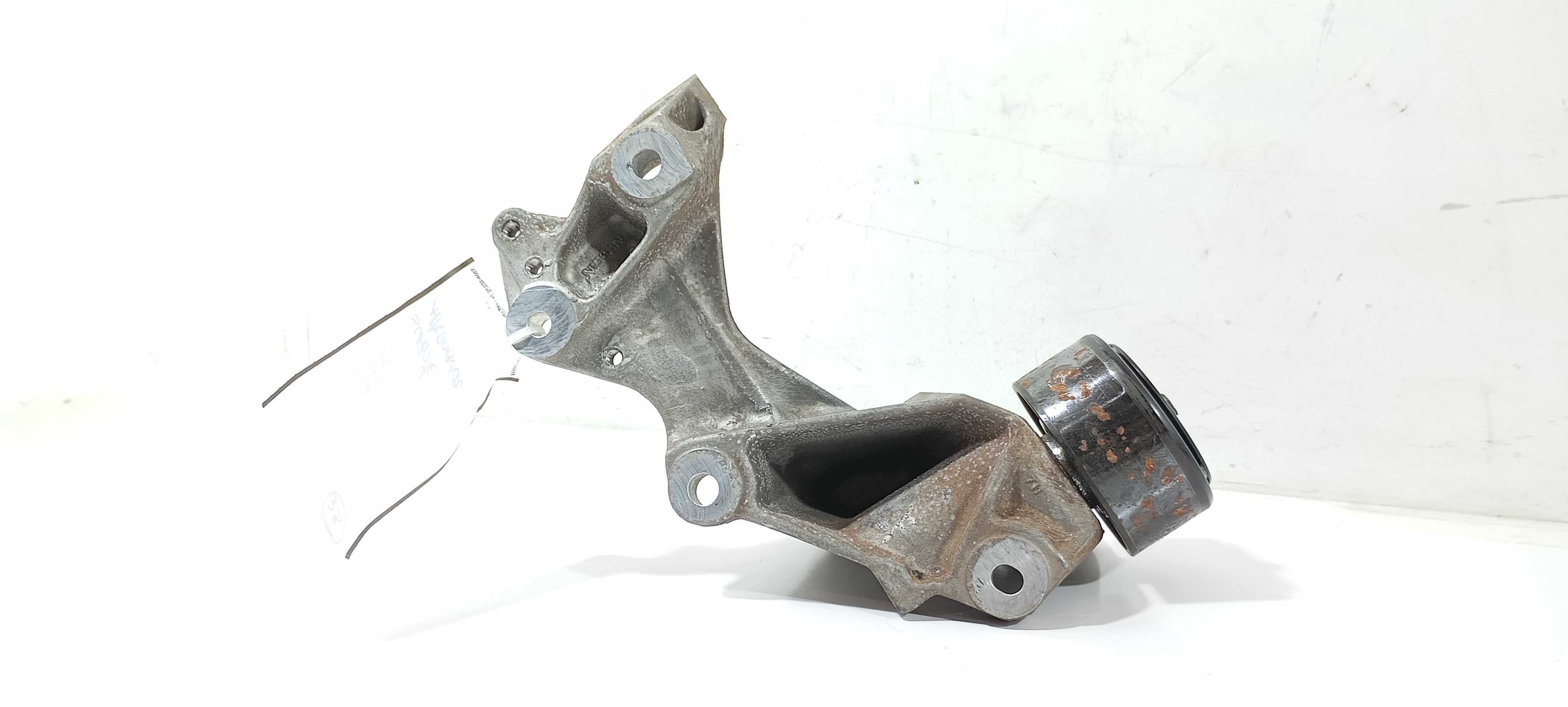 Suporte Alternador Nissan March Sv 1.0 2016 117101hc0a 3