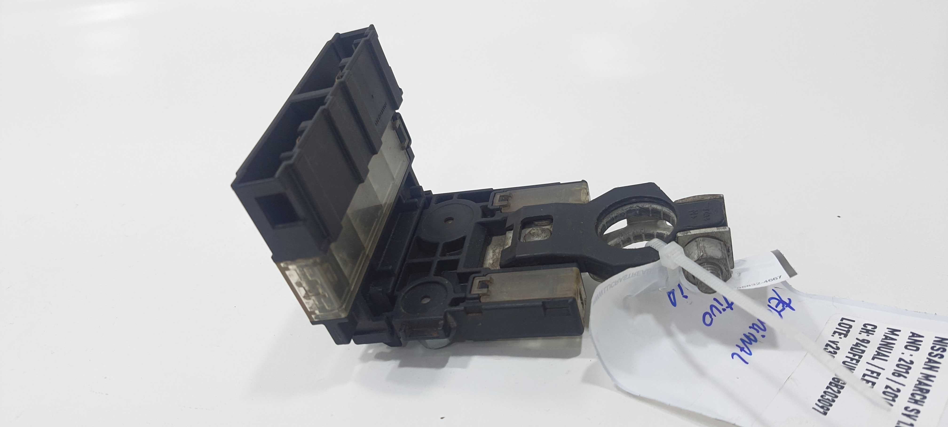 Terminal Positivo Bateria Nissan March Sv 1.0 2016 Pa6tgf35 12 2