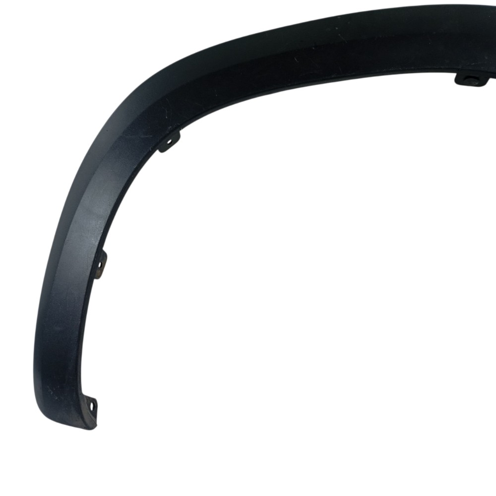 Moldura Paralama Dianteiro Esquerdo Kwid 2023 638132298r Preto 2
