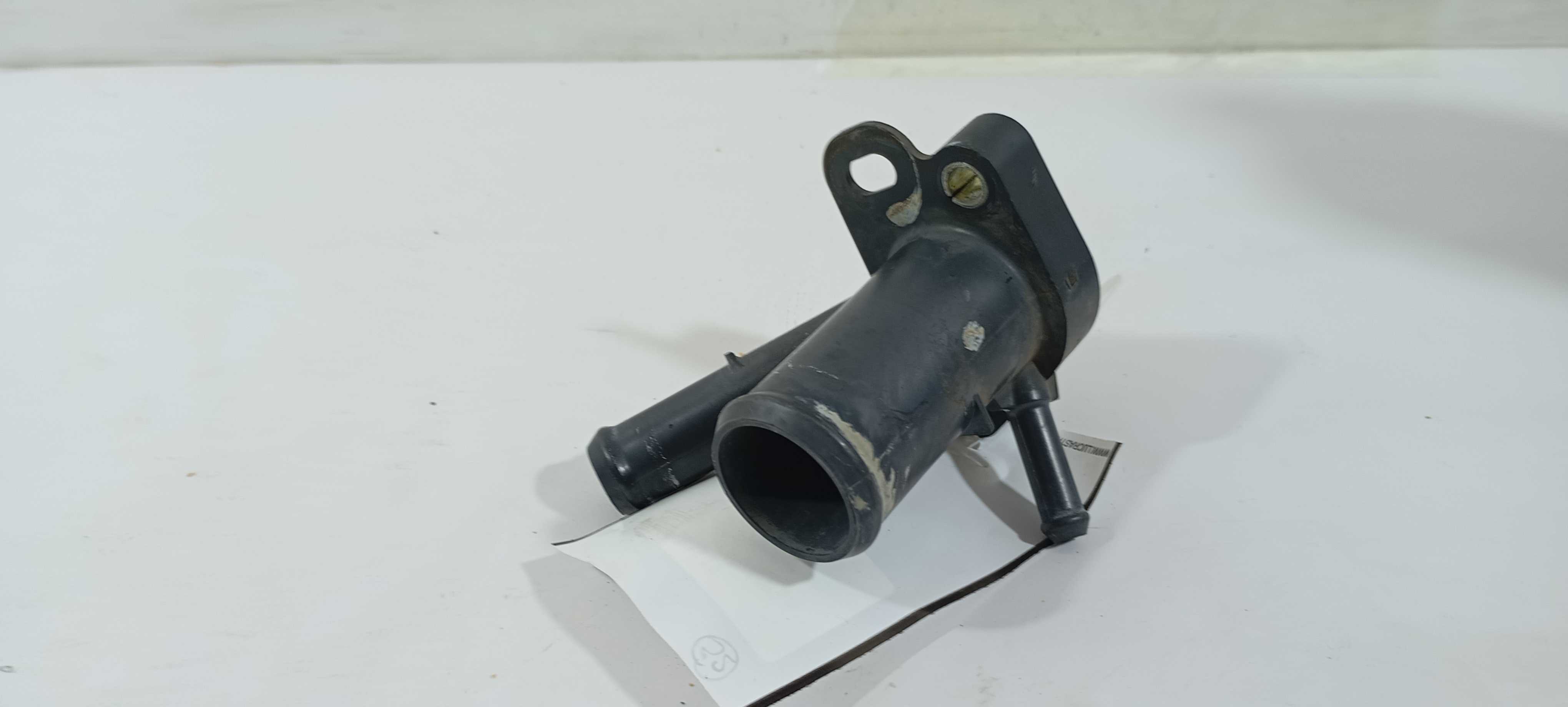 Flange De Agua Toyota Etios 1.5 2014 140131 3