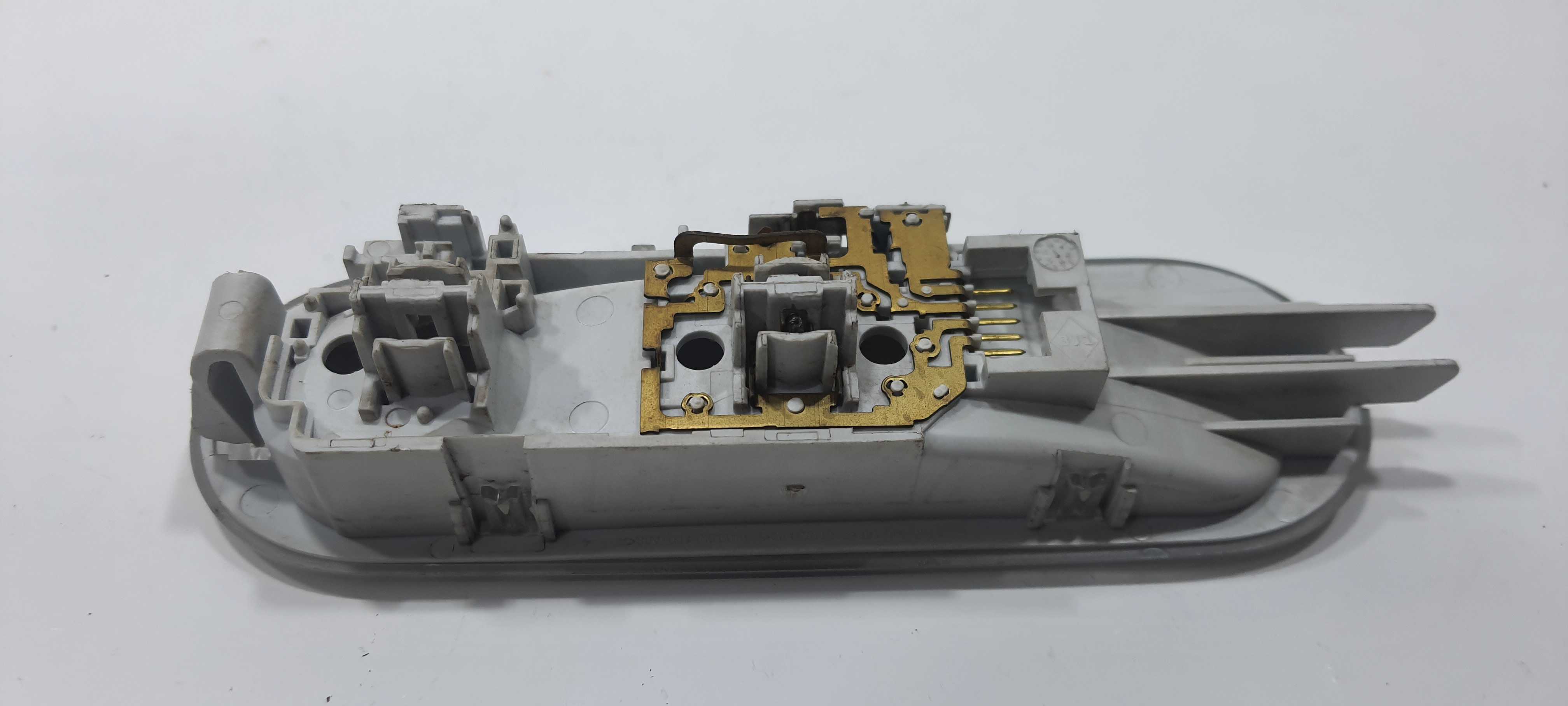 Luz  Teto Nissan March Sv 1.0 2016 264302fj2a 1