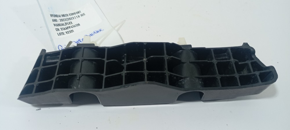 Guia Parachoque Traseiro Direito Hb20 Comfort 2023 86552r160 6