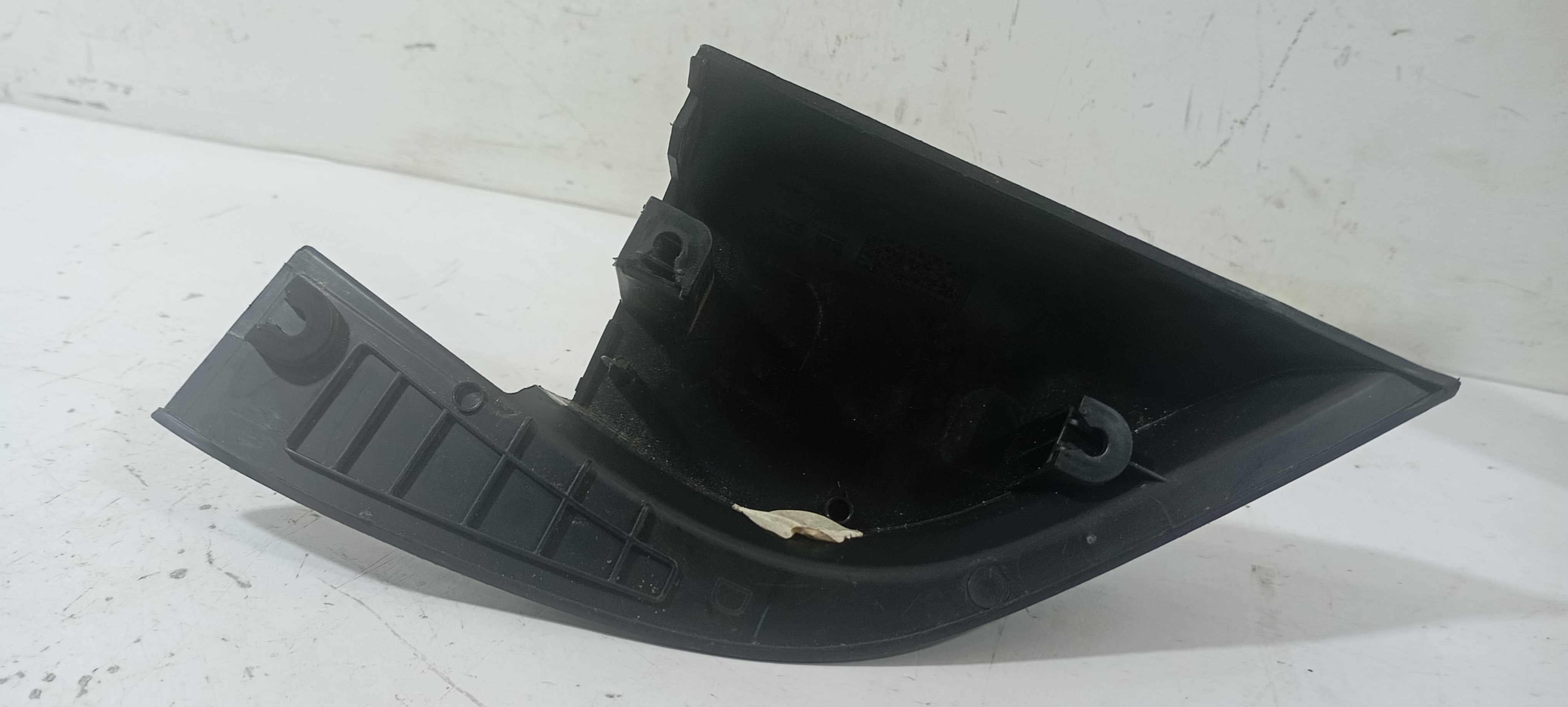 Moldura Interna Retrovisor Chevrolet Onix 1.4 2018 52095754 Preto 4