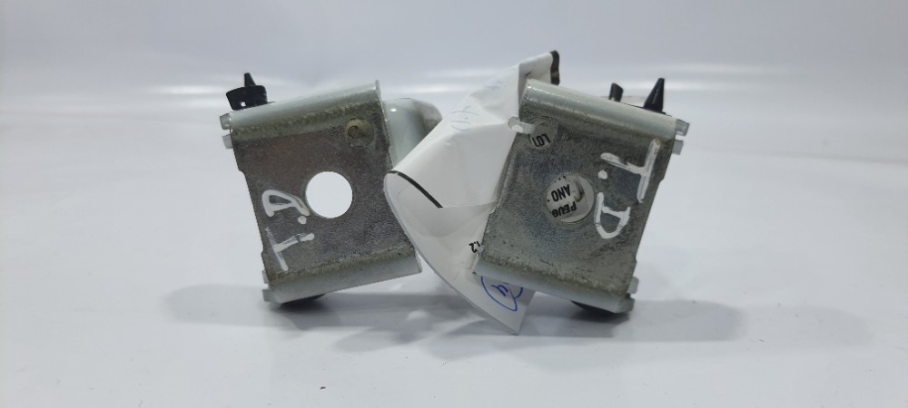 Dobradiças Porta Tras Direita Peugeot 208 2018 9671886980 6