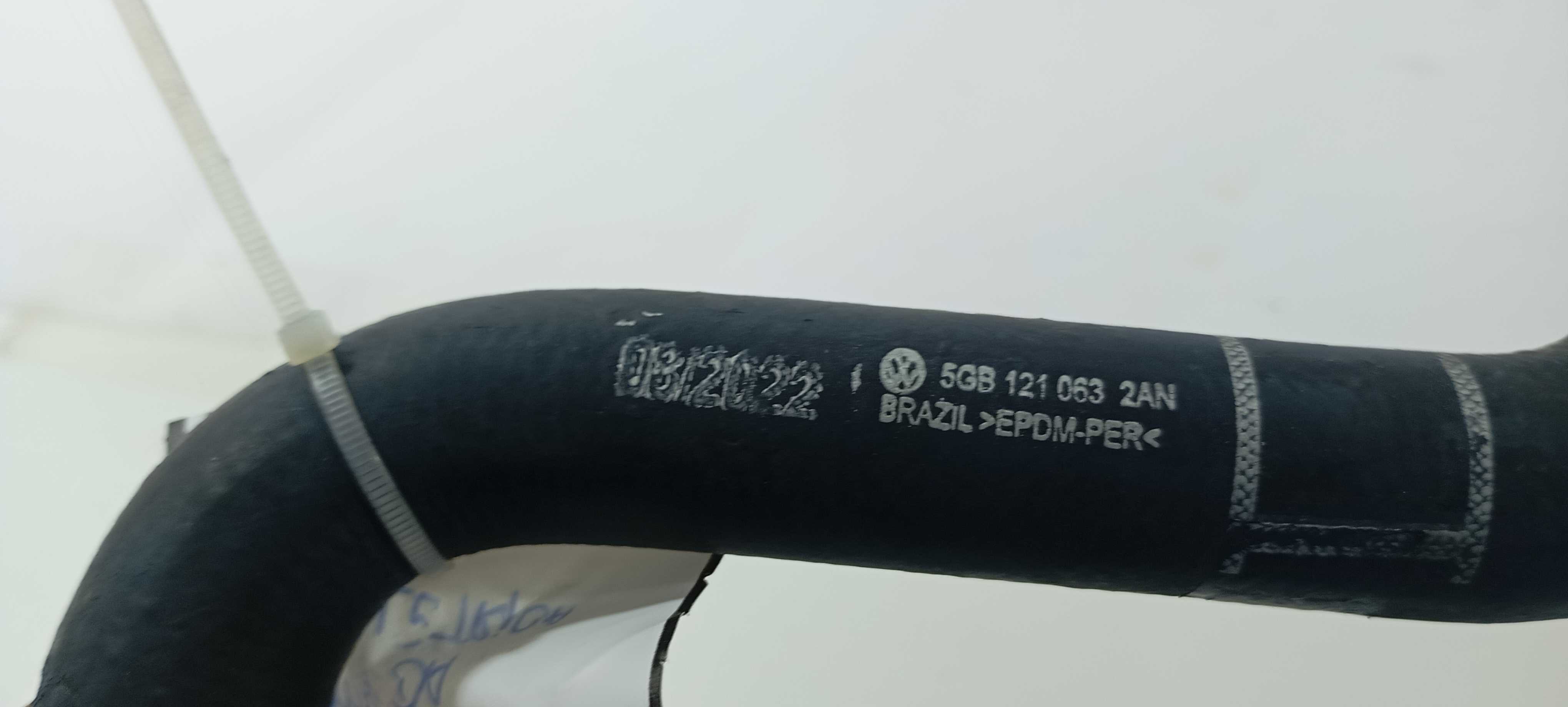 Mangueira Bomba Dágua T-cross Tsi 2023 5gb1210632an Preto 5